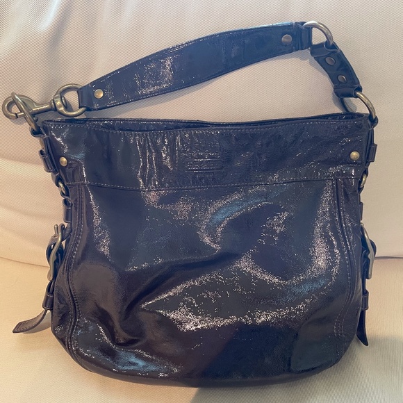 Coach Brown Patent Leather Shoulder bag - Picture 1 of 9